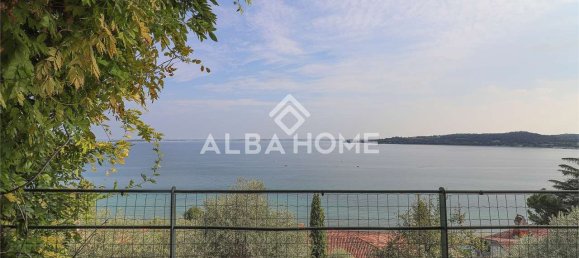 Villa de 6 dormitorios en Padenghe sul Garda, Italy No. 164516 26