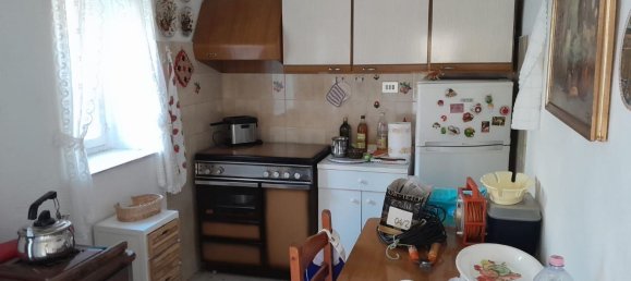 Villa de 4 habitaciónes en Ferriere, Italy No. 84349 5