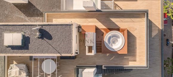 5 bedrooms Penthouse in Funchal, Portugal No. 94747 2