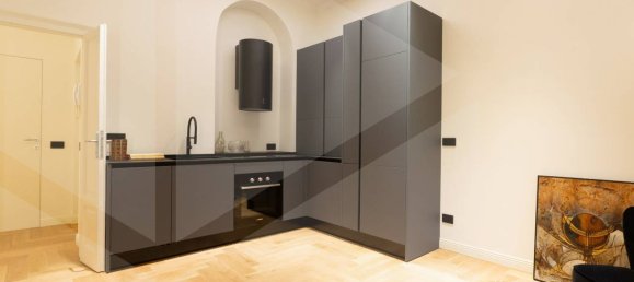 3 rooms Apartment in Milan, Italy No. 242105 3