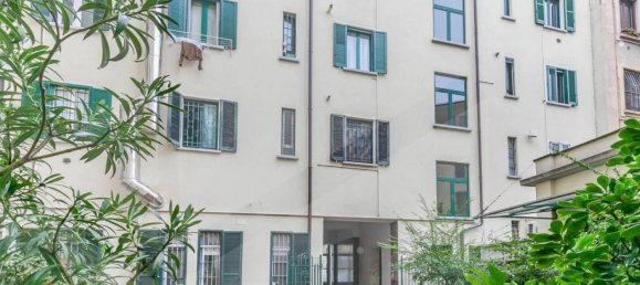 3 rooms Apartment in Milan, Italy No. 242105 15