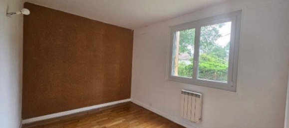 2 chambres Appartement à Villiers-Saint-Frédéric, France No. 331751 3