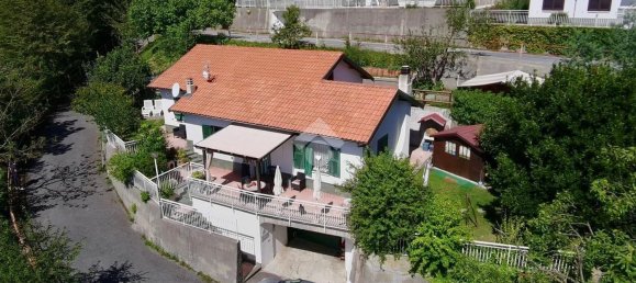 5 bedrooms Villa in Magliolo, Italy No. 349344 2