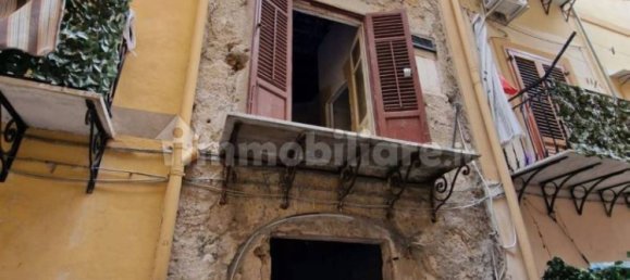 Casa de 3 dormitorios en Palermo, Italy No. 101901 8