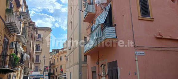 Casa de 3 dormitorios en Palermo, Italy No. 101901 10