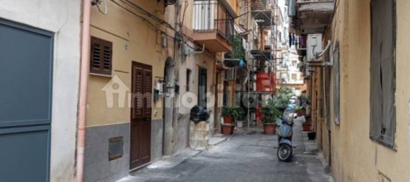 Casa de 3 dormitorios en Palermo, Italy No. 101901 4