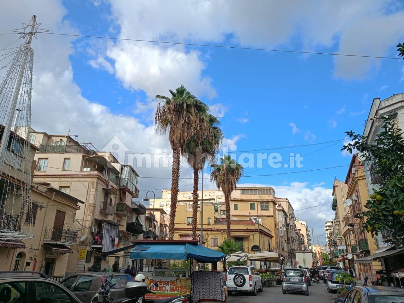 Casa de 3 dormitorios en Palermo, Italy No. 101901