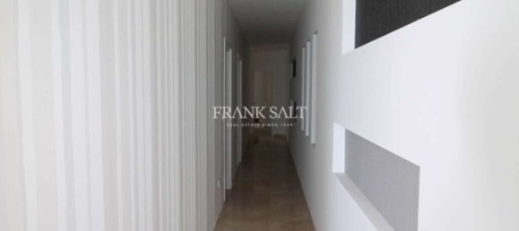 3 bedrooms Apartment in Sliema, Malta No. 9167 10