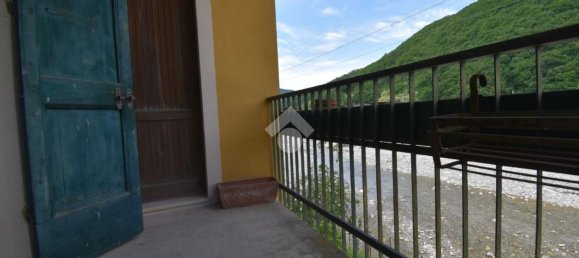 Вилла с 5 комнатами в Калестано, Италия № 212876 12