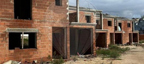 532m² Land in Alenquer, Portugal No. 61551 8