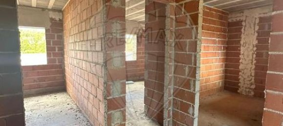 532m² Land in Alenquer, Portugal No. 61551 6