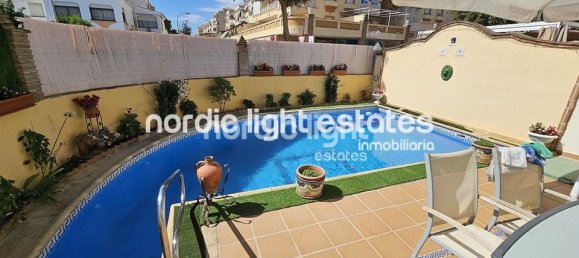 7 غرف نوم فيلا في Torre del Mar, Spain رقم 180011 43