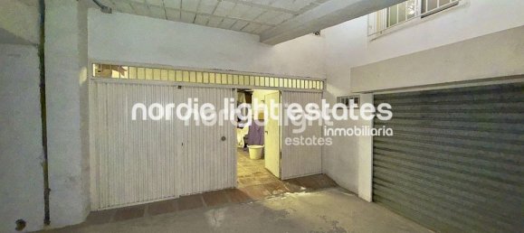 7 غرف نوم فيلا في Torre del Mar, Spain رقم 180011 33