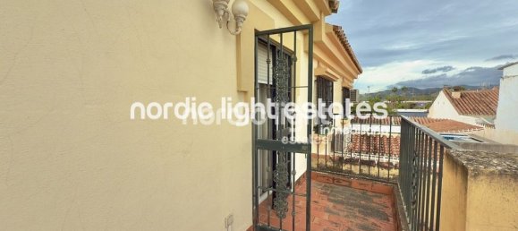 7 غرف نوم فيلا في Torre del Mar, Spain رقم 180011 37