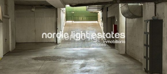 7 غرف نوم فيلا في Torre del Mar, Spain رقم 180011 32