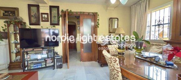 7 غرف نوم فيلا في Torre del Mar, Spain رقم 180011 6