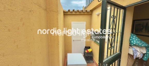 7 غرف نوم فيلا في Torre del Mar, Spain رقم 180011 41