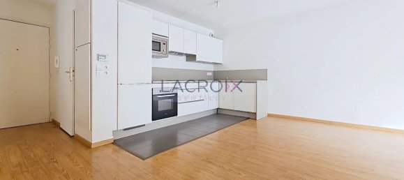 Квартира с 2 спальнями в Жантийи, Франция № 124134 2