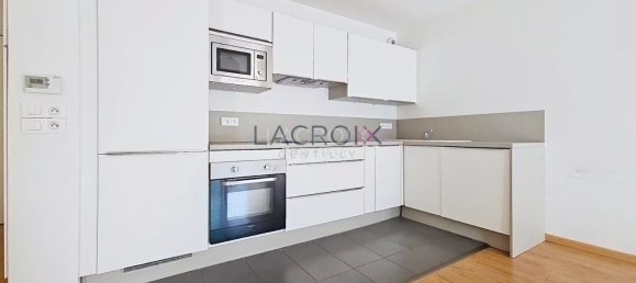 Квартира с 2 спальнями в Жантийи, Франция № 124134 4