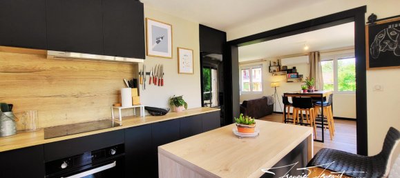 2 bedrooms Apartment in Alby-sur-Cheran, France No. 300906 11