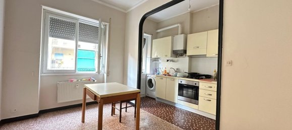 5 Schlafzimmer Wohnung in Genoa, Italy, Nr. 328519 7