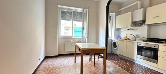 5 Schlafzimmer Wohnung in Genoa, Italy, Nr. 328519 6