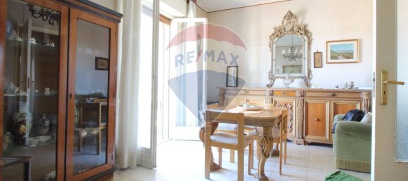 2 Schlafzimmer Wohnung in Catania, Italy, Nr. 295526 9