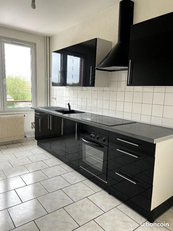 1 bedroom Apartment in Lille, France No. 60760