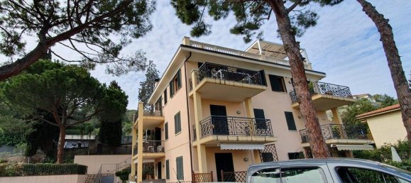 Apartamento de 3 habitaciónes en Bordighera, Italy No. 83525 23