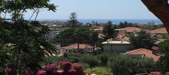 Apartamento de 3 habitaciónes en Bordighera, Italy No. 83525 24