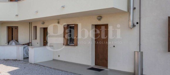 Apartamento de 1 dormitorio en Pordenone, Italy No. 310282 9