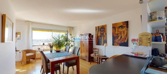 Квартира с 3 спальнями в Париж, Франция № 183366 5