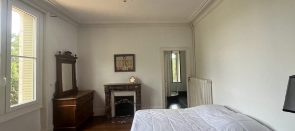 Castillos de 4 dormitorios en Culan, France No. 324119 9