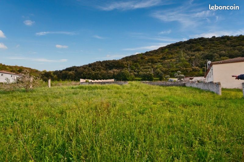 Terrain à Saint-Nazaire-de-Ladarez, France 2011m² No. 335997