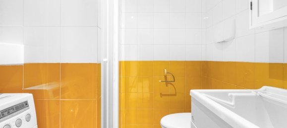 3-salle Appartement à Milan, Italy No. 241473 13