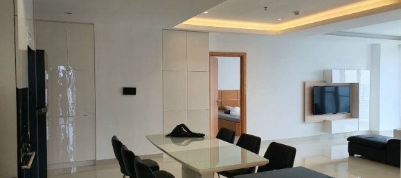 134m² Apartment in District 7, Vietnam No. 10317 2