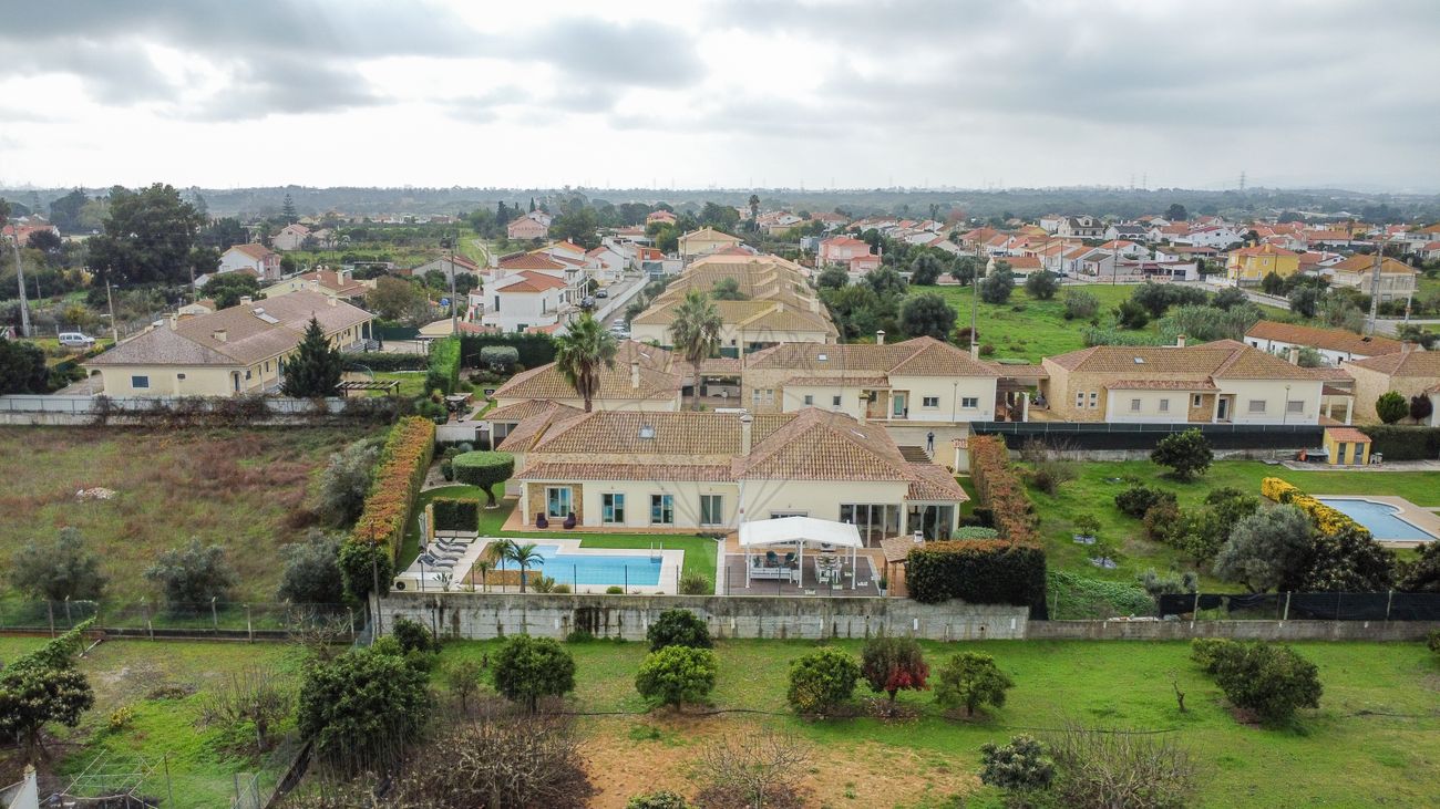 3 غرف نوم فيلا في Palmela, Portugal رقم 189342