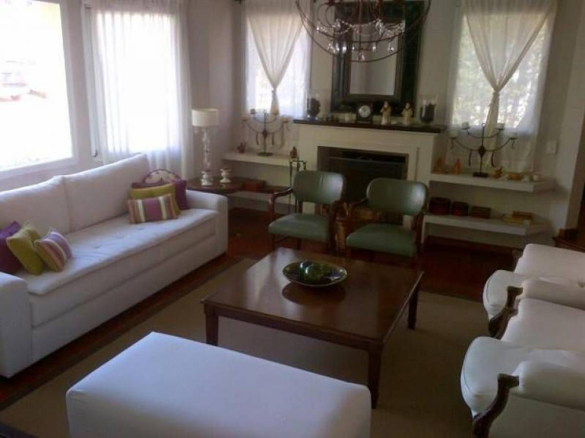 4 Schlafzimmer Haus in Pilar, Argentina, Nr. 52864