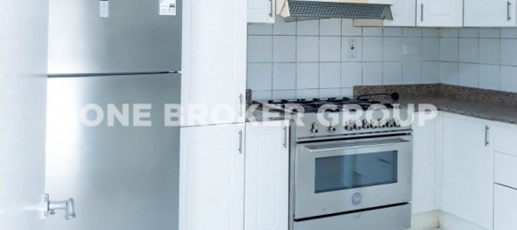 3 bedrooms Villa in Dubai, UAE No. 935 3