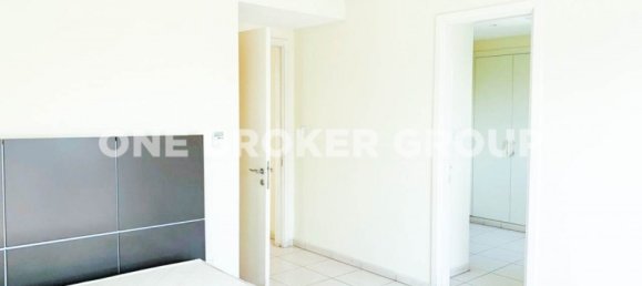 3 bedrooms Villa in Dubai, UAE No. 935 8