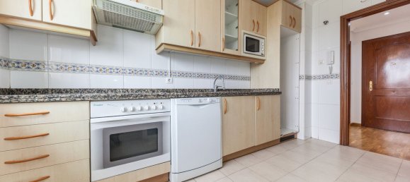 3 غرف نوم شقة في Gijon, Spain رقم 159481 29