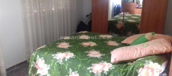 5 bedrooms House in Baza, Spain No. 7344 5