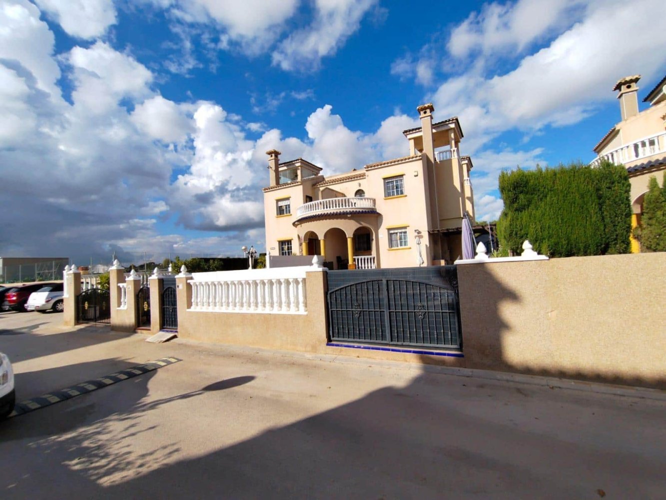 3 غرف نوم تاون هاوس في Guardamar del Segura, Spain رقم 207544