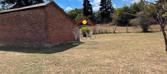 810m² Land in Sainte-Genevieve, France No. 94219 2