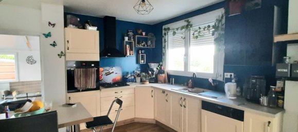 Adosado de 4 dormitorios en Gourin, France No. 323374 5