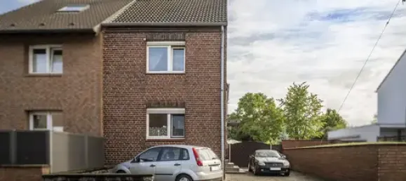 5 rooms Townhouse in Kaarst, Germany No. 313219 2