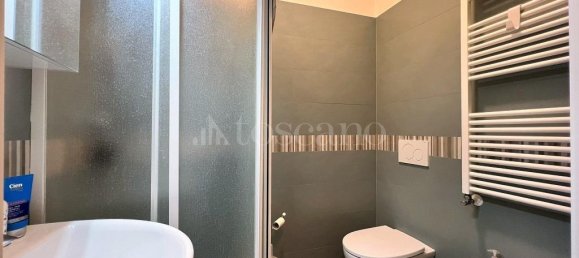 Квартира с 2 комнатами в Пескьера дель Гарда, Италия № 170381 11