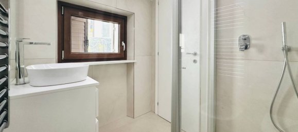 Apartamento T2 em Verona, Italy N.º 226011 18