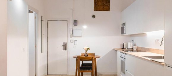 Apartamento T1 em Ciutat Vella, Spain N.º 182321 13
