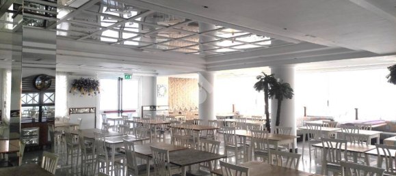3000m² Building in Bellaria Igea Marina, Italy No. 91961 2